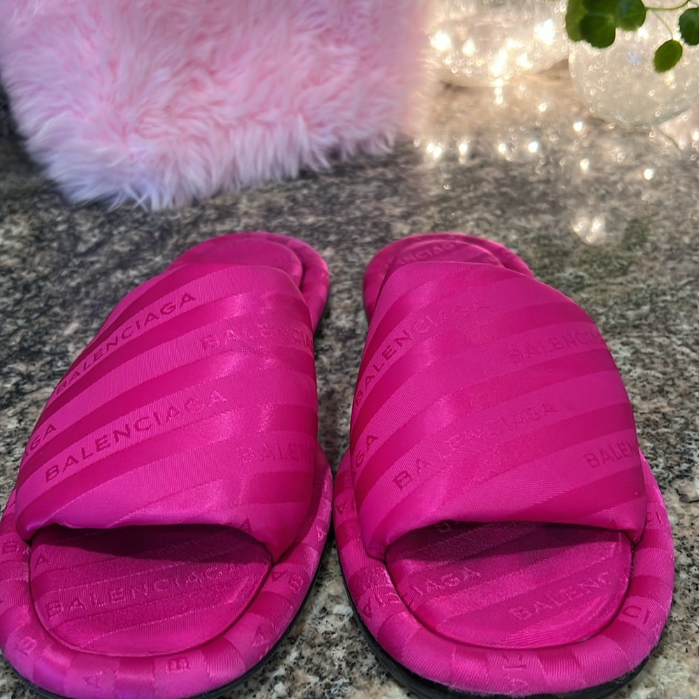 Balenciaga Fuchsia Pink Jacquard Hotel Flat Slides - Picture 2 of 11